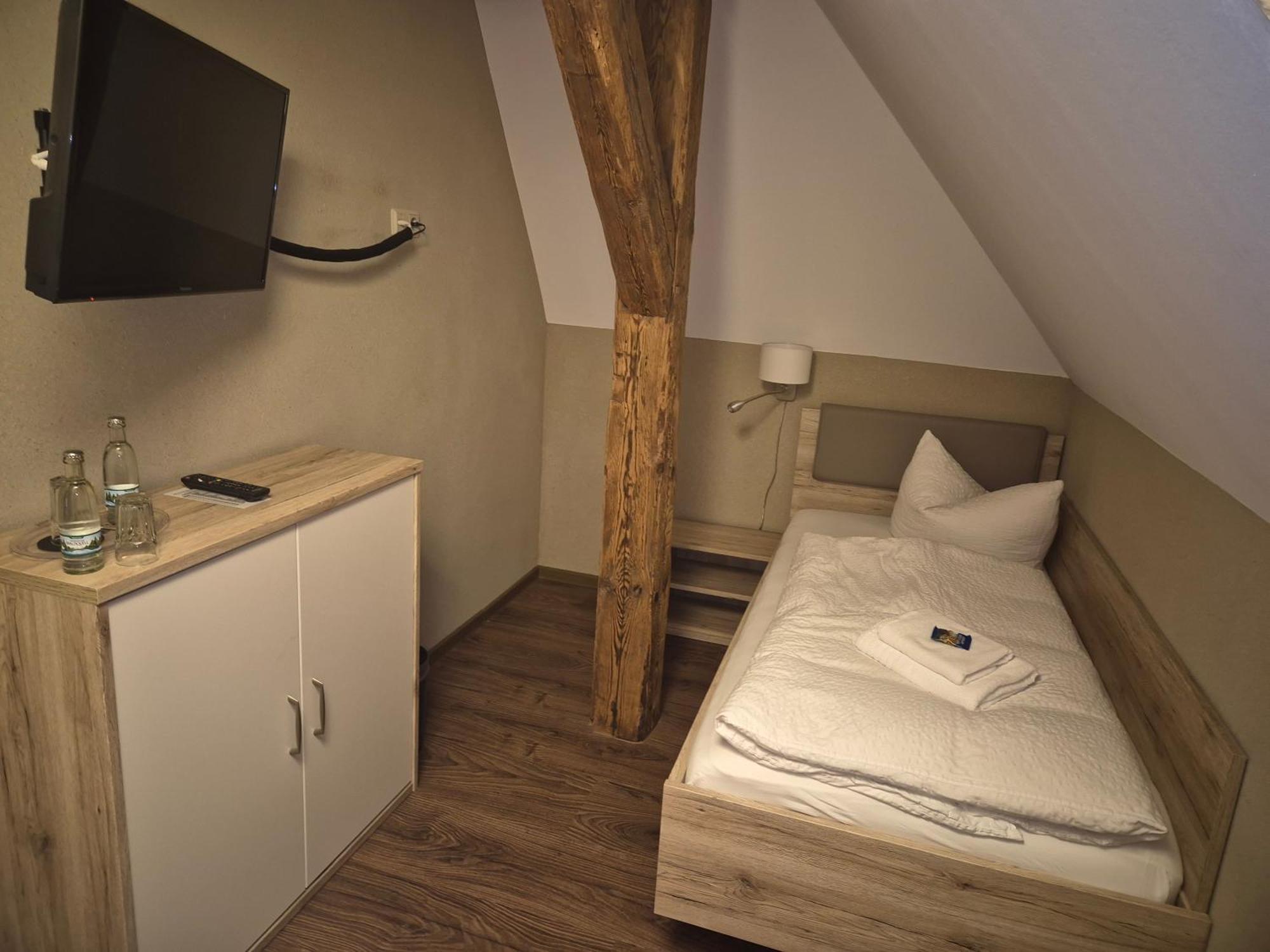Teutsche Schule Otel Schleusingen Dış mekan fotoğraf