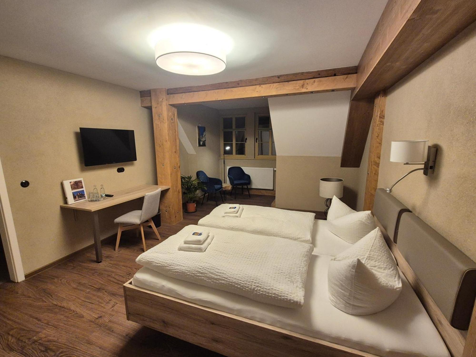 Teutsche Schule Otel Schleusingen Dış mekan fotoğraf